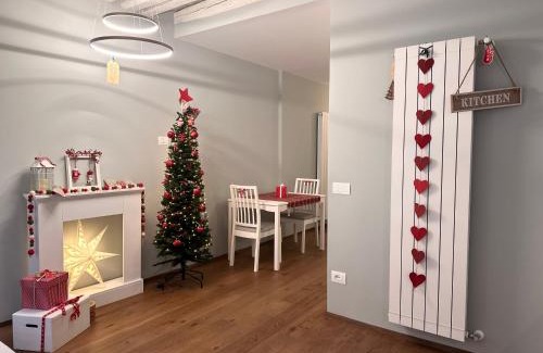 Chioggia Apartment | Suite Apartment a tema Natale in centro storico "Gingerbread Suite"