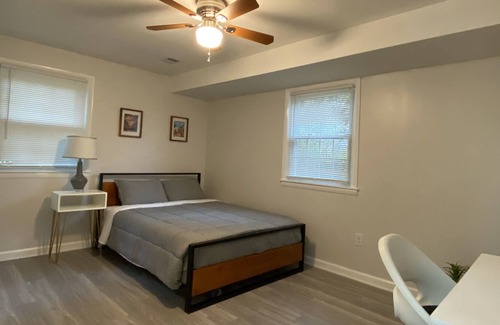 Oxon Hill House | Suite at Oxon Hill: near Gaylord, MGM, National Harbor