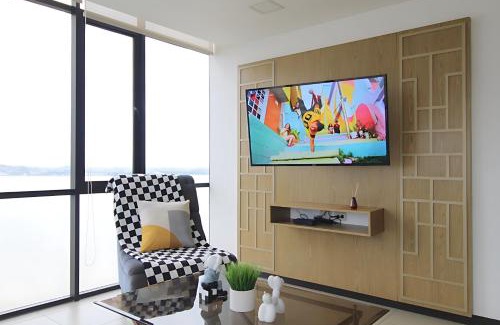 Puerto Santa Ana Apartment | Suite Esquinera con Vista al Rio Puerto Santa Ana, Guayaquil