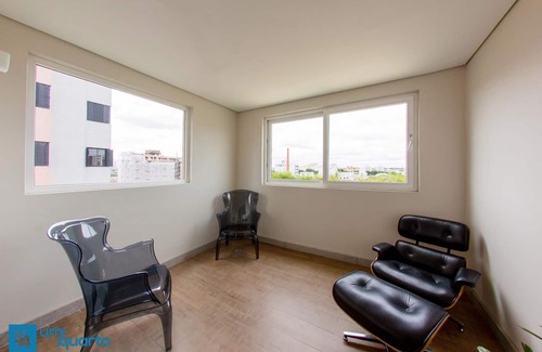 Reboucas House | Suite Manhattan by ¼ UmQuarto 10-PR.