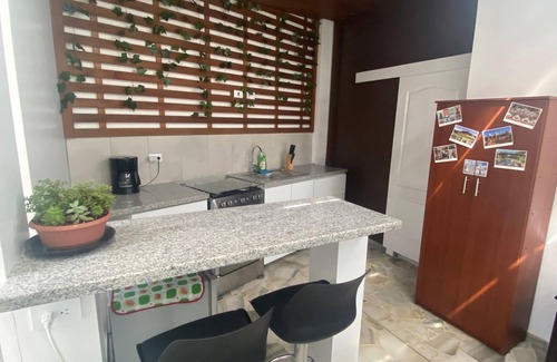 San Blas Apartment | Suite Minimalista en el Centro de Cuenca