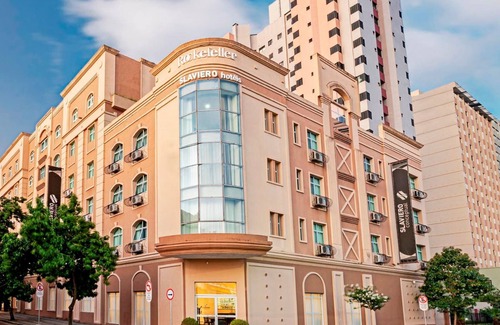 Reboucas House | Suite Prime Family by ¼ UmQuarto 2-PR.