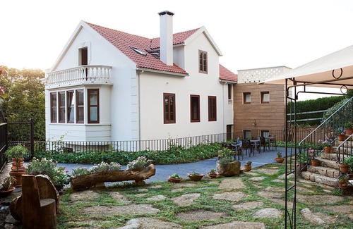 Laxe Apartment | Suite room in a 3 * Rustic hotel