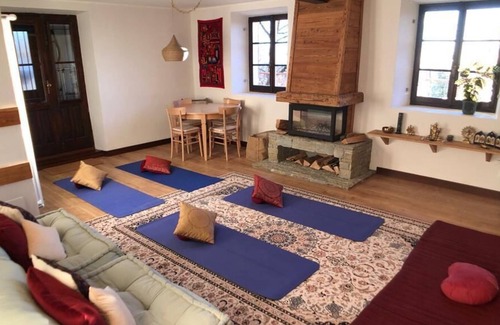 Castagnea Bed & Breakfast | Suite with balcony in a Charming B&B, “La Guardiana” at Oasi Zegna/hottub