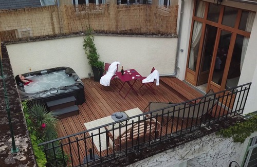 Thermal Apartment | Suites de L'Opéra with private terrace