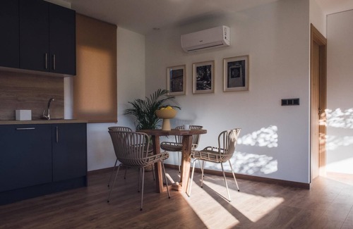 Abegondo Cabin | SuitesNature EcoCamp Beche Cabin 2