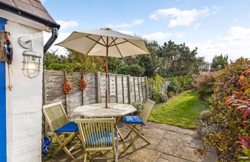 West Wittering House | Sula Cottage, West Wittering