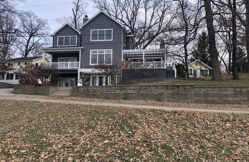 Fremont House | Summer 2025 Opens Jan 6 - Lake George Home Sleeps 10