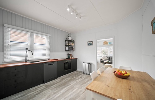 Forster House | Summer Breeze ForsternThe Perfect Family Getaway on the Mid North Coast of NSW