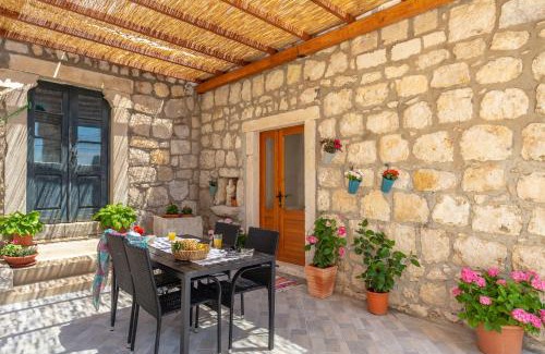 Trsteno House | Summer Cottage
