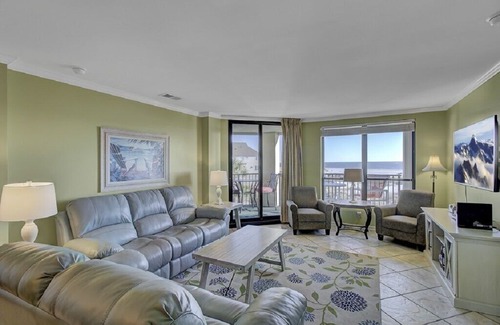 Isle of Palms Condo | Summer House 202/ 3 BR Oceanfront Condo