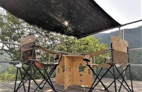 Shikokuchuo House | Summer only Pets allowed charge applies Same price for up to 2 people A quiet inn surrounded/Shikokuchuo Ehime