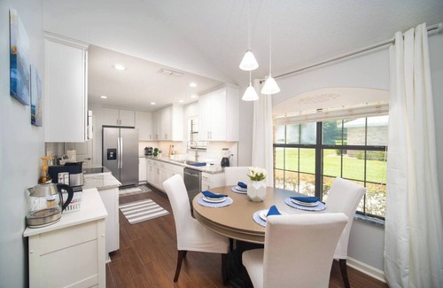 Southside House | ~Summer Recess Sleeps 12 Spa & Beaches~