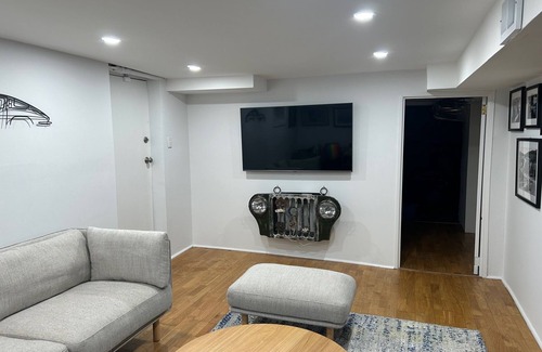 Mamaroneck House | Summer retreat! 40 minutes from NYC with heated pool. Steps away from the water