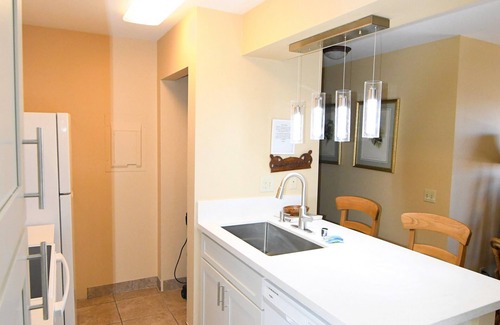 Waikoloa Condo | Summer SPECIAL $125/night. QUIET! PRIVATE! POOL! GOLF! SHOPPING! RESTAURANTS!