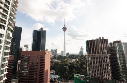 Kuala Lumpur City Centre Hotel | Summer Suites Residences by Subhome