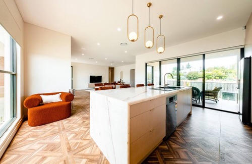 Diamond Beach House | Summerland 10 @ Glorious Diamond Beach with outdoor spa