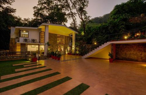 Dhunar Gaon Hotel | Summit By The Ganges Beach Resort & Spa