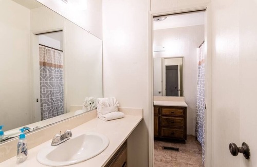 Summit Estates Ski Chalet | Summit Shack B! Walking Distance to Slopes!