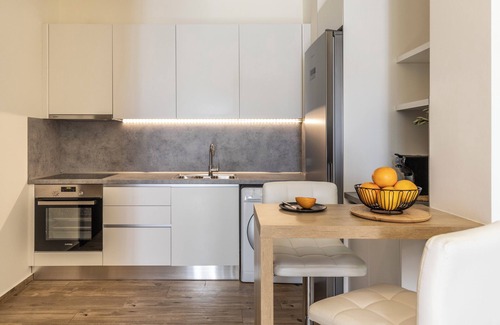 Rhodes Town Hotel | Sun City Luxury Apartments