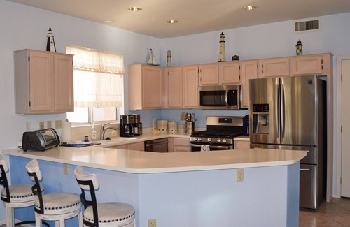 Sun City West House | SUN CITY WEST CHARM: Serene 2 Bd Home Near Palm Ridge Rec Ctr, Golf & Pickleball