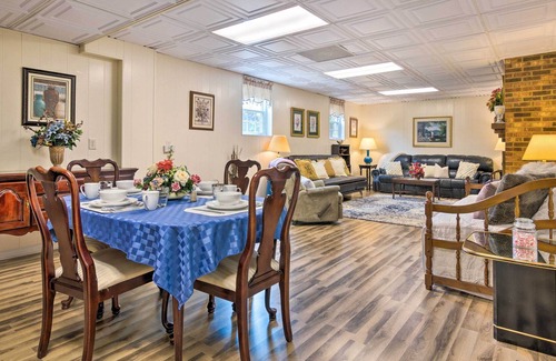 Lenoir Apartment | Sun-Dappled Lenoir Abode w/ Patio & Yard!