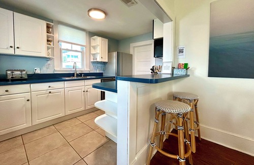 St. Augustine Cottage | Sun & Fun @ Can't Be Beat Beachfront Location!