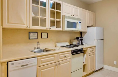 Surfside Hotel | Sun Harbour Boutique Hotel