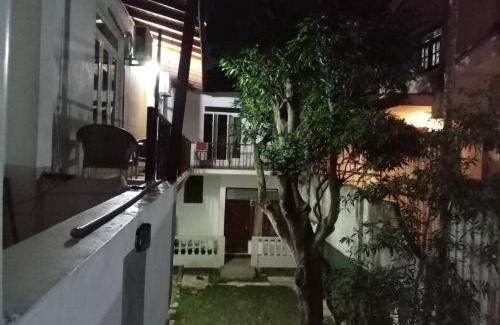 Nugegoda Hotel | Sun Hinda Colombo