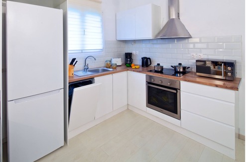 Lefkimmi House | Sun n Chill