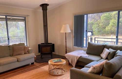 Kalaru House | Sun-soaked Holiday Hideaway