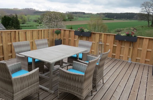 Sandebeck Apartment | Sun terrace with great views, relaxation at the edge of Eggegebirge