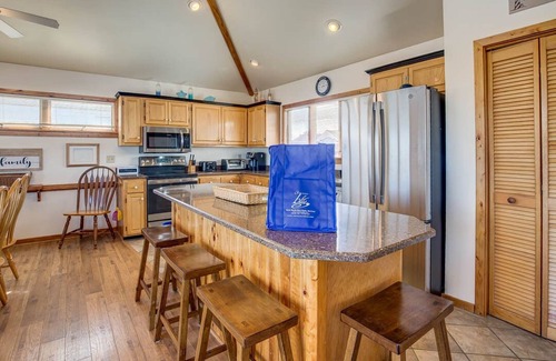 Whalehead Beach House | Sunbelievable | 930 ft from the beach | Private Pool, Hot Tub, Dog-Friendly | Corolla