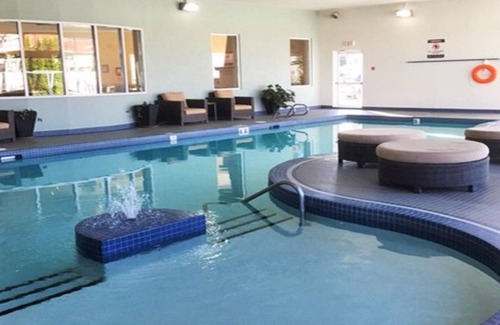 East Kootenay Condo | Sunchaser Vacation Villas at Riverside 1br Saturday check-in