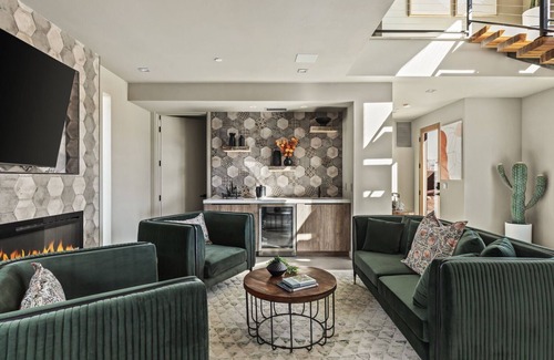 Panorama Heights House | Suncrest by Fieldtrip | JT Modern w Pool and Views
