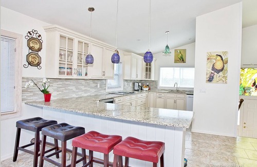 Vilano Beach House | Sundance LUXURY beach HOUSE, WHOLE HOUSE on OCEAN. 93 5 star reviews