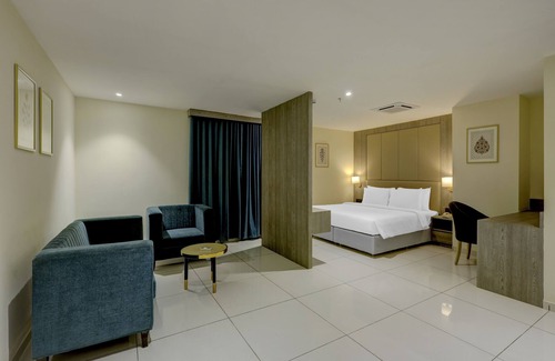 Sayajiganj Hotel | Sunday Hotel Vadodara