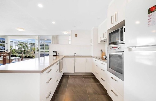 Maroochydore Apartment | Sundeck Gardens