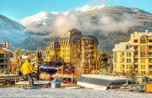 Whistler Village Hotel | Sundial Boutique Hotel
