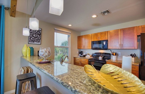 Englewood House | "Sunflower House" - Private Gulf Front Beach House