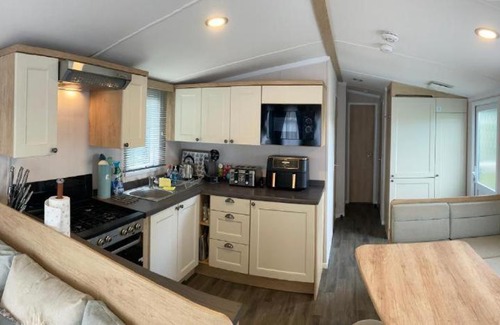 Knaresborough House | Sunflower Lodge, Lido Leisure Park, Knaresborough