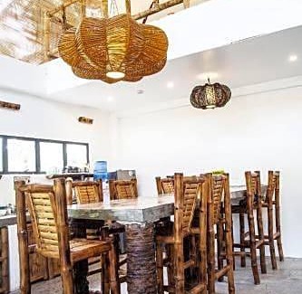 Catangnan Hostel | Sunlit Hostel