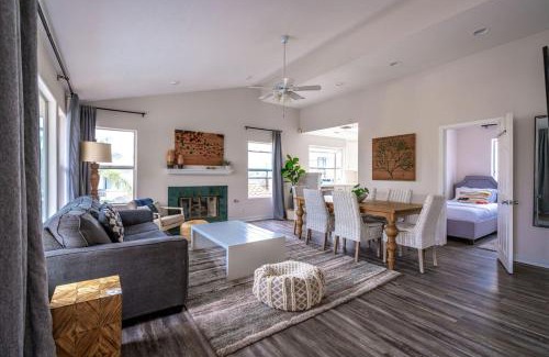 Village of La Jolla House | Sunlit La Jolla Village Gem with Peak Ocean Views