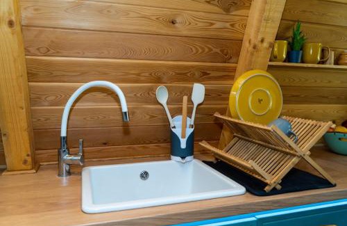 Vrdnik House | Sunny A Frame in National Park Fruska Gora - Vrdnik