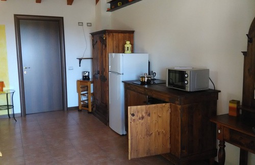 Solarolo Apartment | Sunny Apartment in Manerba: joy, fun, relaxation and culture