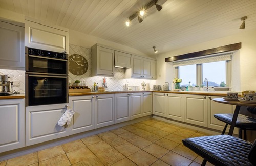 Lindale Cottage | Sunny Brae