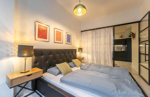 Nove Mesto Apartment | Sunny Central Apartment on Wenceslas Square by easyBNB