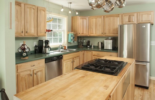 Trenton Cottage | Sunny, Cheerful, Tranquil Cottage Near Acadia, Bar Harbor, & More