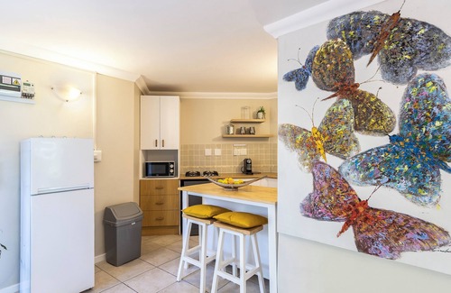 Somerset West Apartment | Sunny garden apartment in a top location, near Erinvale - pure relaxation!