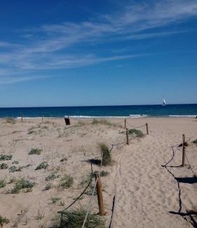 Creixell House | Sunny Holiday Home